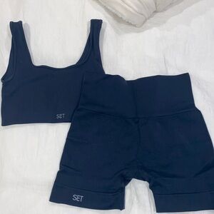 Set Active SCULPTFLEX Biker Short Set. In great condition.